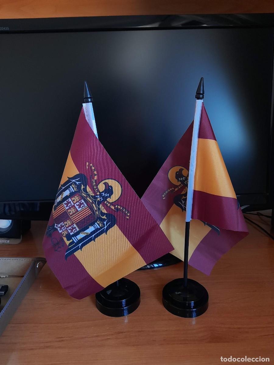 Banderines de colecci&oacute;n: Bandera Franco sobremesa