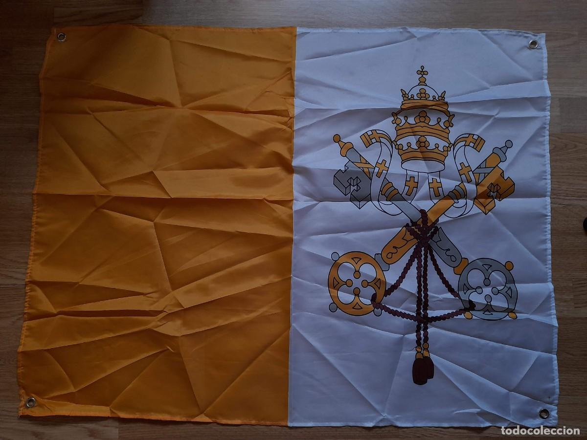 Banderines de colecci&oacute;n: Bandera Balconera Vaticano con 4 agarres