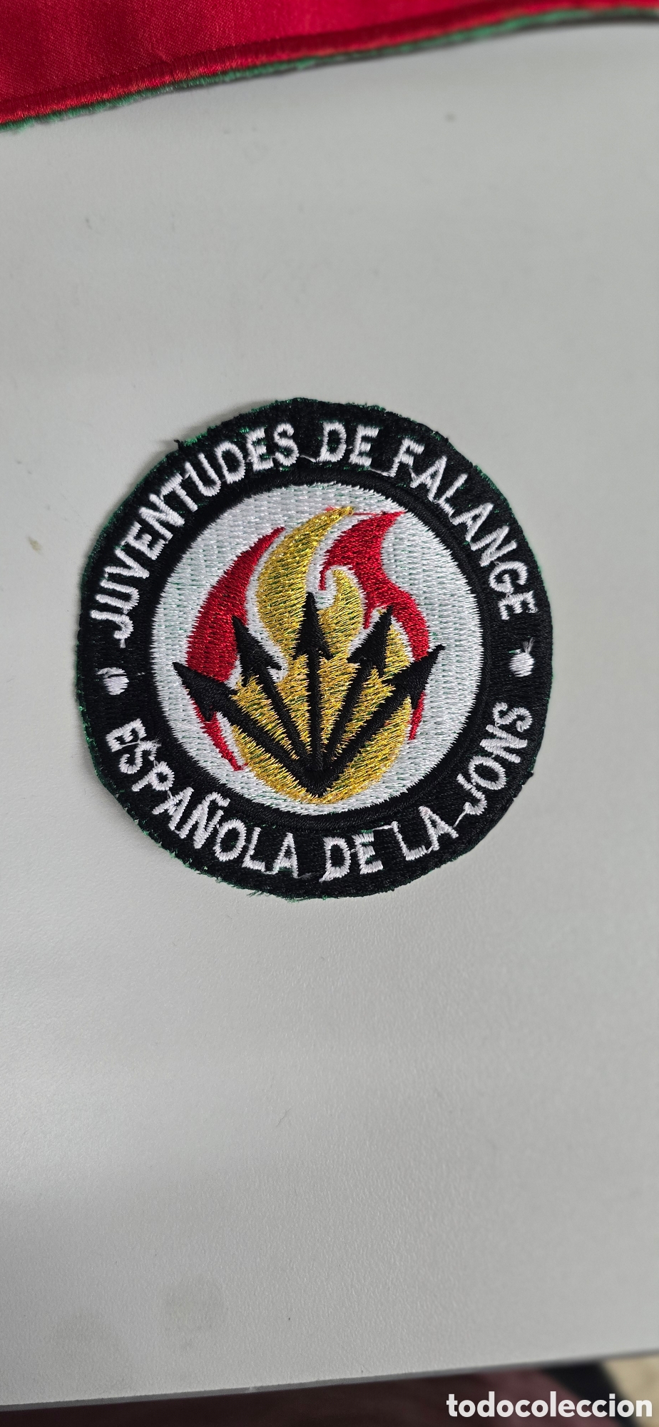 Banderines de colecci&oacute;n: Parche juventudes de falange bordado, con velcro
