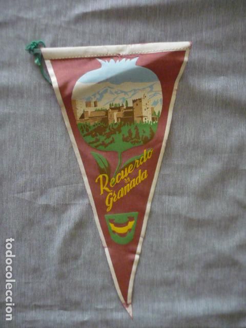 Sammlung von Wimpeln: GRANADA ANTIGUO BANDERIN