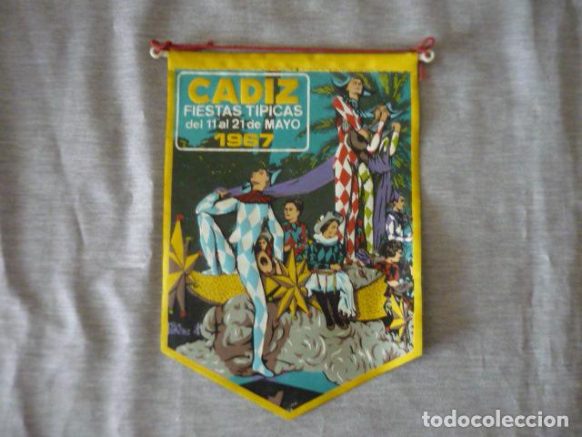 Banderines de colecci&oacute;n: CADIZ CARNAVALES FIESTAS TIPICAS 1967 ANTIGUO BANDERIN