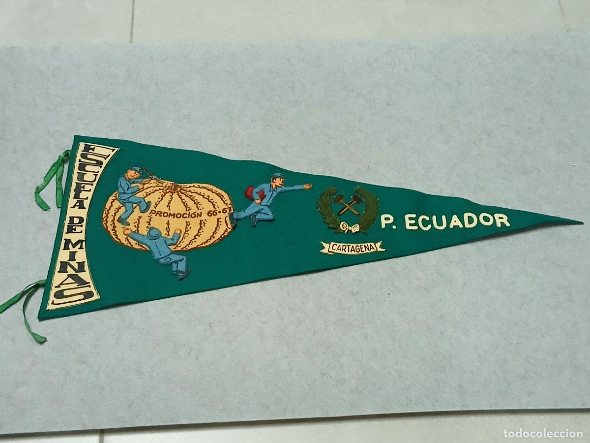 Banderines de colecci&oacute;n: Bander&iacute;n paso del Ecuador Ingenieros t&eacute;cnicos de minas, Cartagena 1966-67, 47 cm de largo