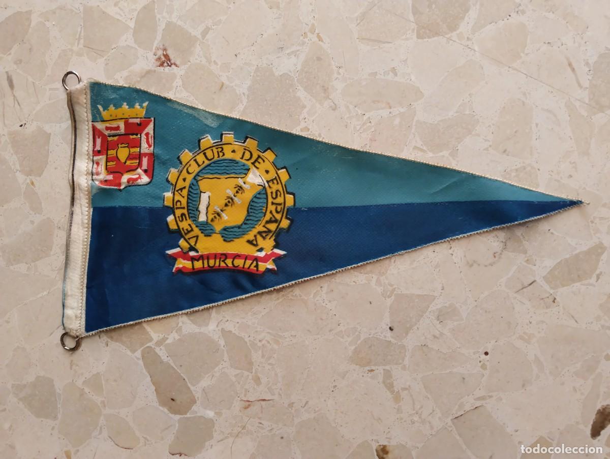 Banderines de colecci&oacute;n: ANTIGUO BANDERIN DE TELA MOTO CLUB VESPA ESPA&Ntilde;A - MURCIA - FLAG