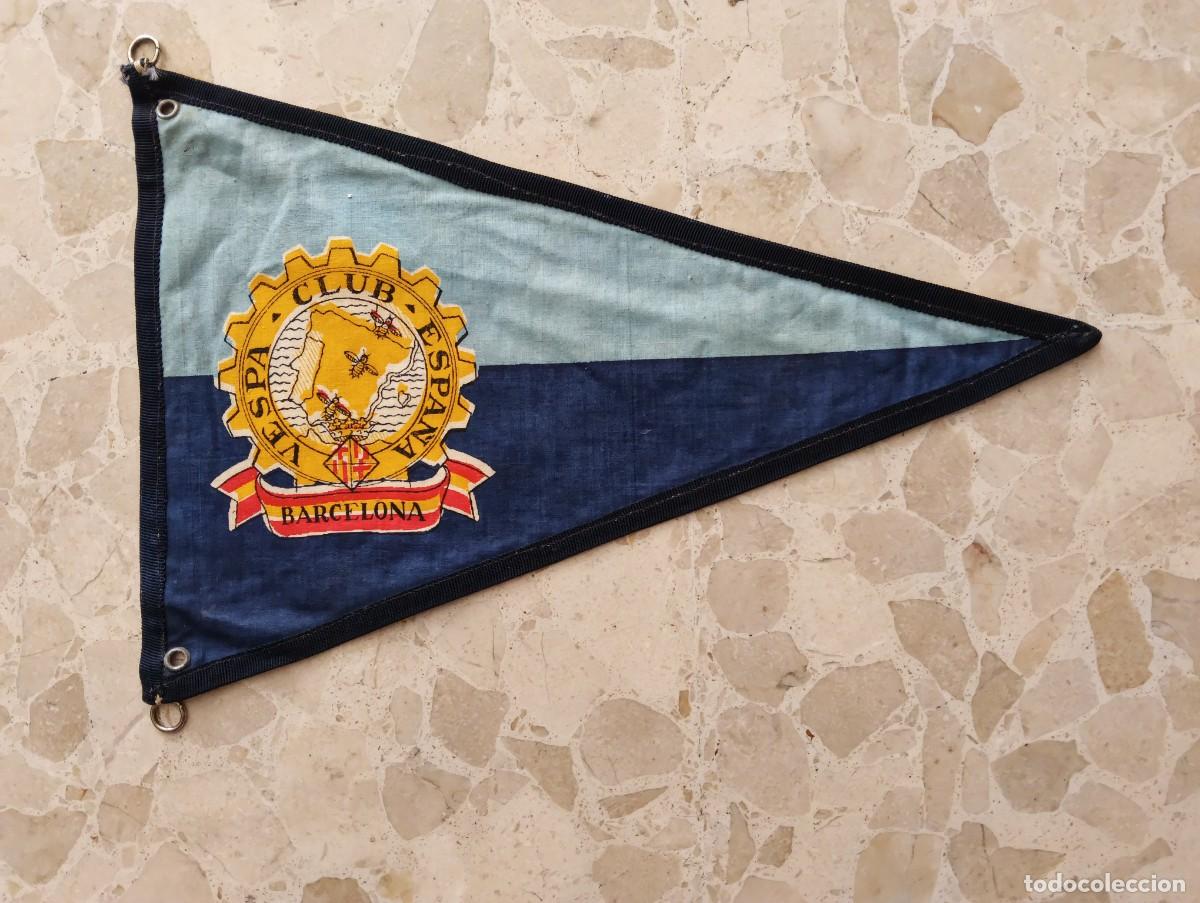 Banderines de colecci&oacute;n: ANTIGUO BANDERIN DE TELA MOTO CLUB VESPA ESPA&Ntilde;A - BARCELONA - FLAG