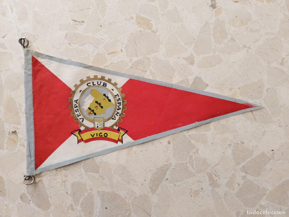 Banderines de colecci&oacute;n: ANTIGUO BANDERIN DE TELA MOTO CLUB VESPA ESPA&Ntilde;A - VIGO - FLAG