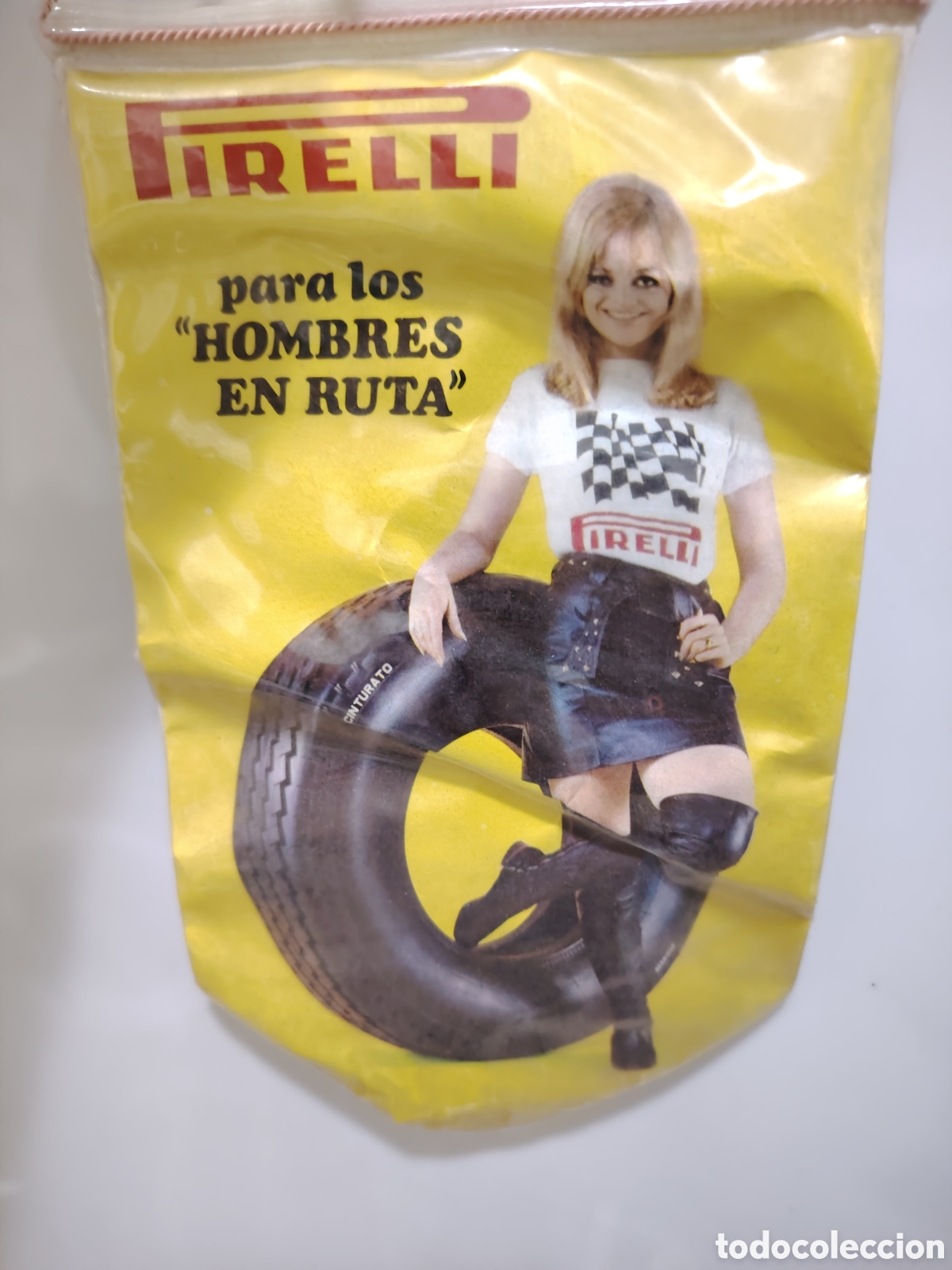 Banderines de colecci&oacute;n: Banderin marca de neum&aacute;ticos Pirelli - Foto 2