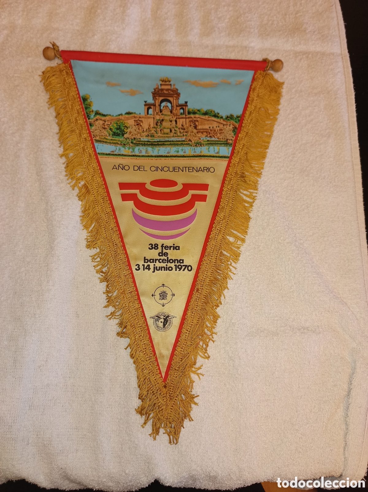 Banderines de colecci&oacute;n: 2 Banderines Feria de Barcelona 1964 y 1970