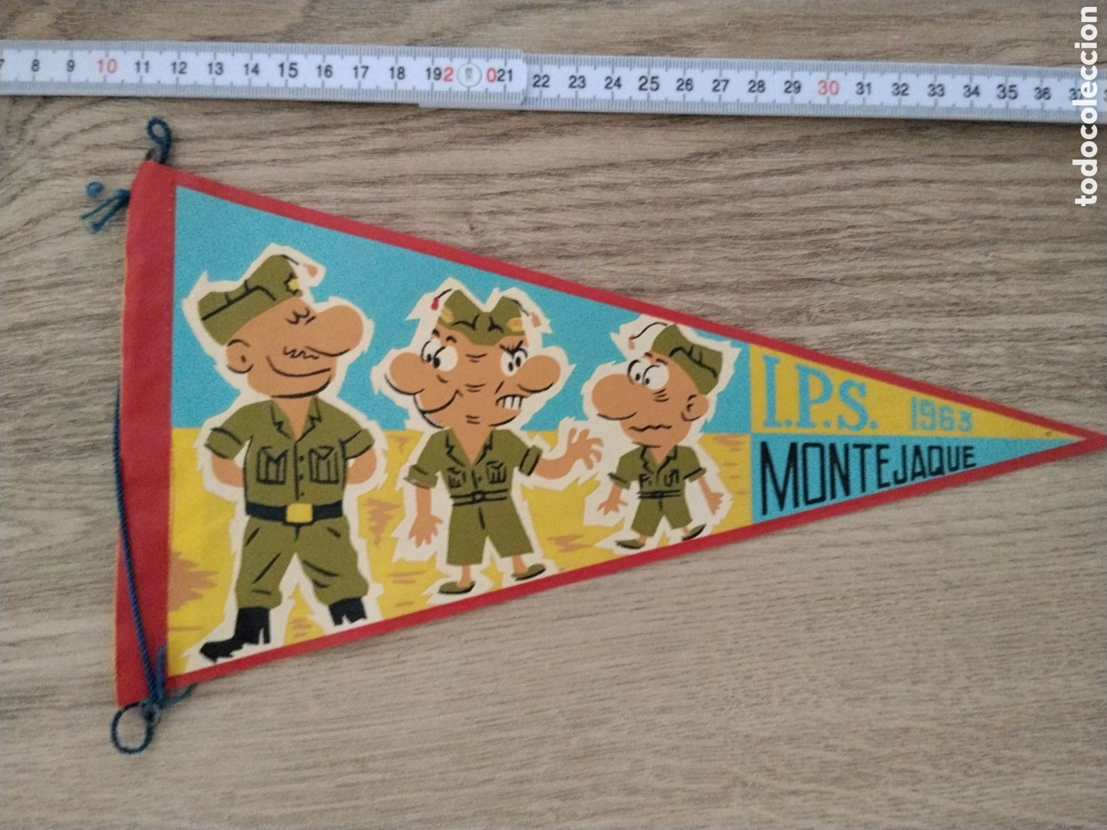 Banderines de colecci&oacute;n: Bander&iacute;n militar &eacute;poca de franco campamento montejaque.milicias universitaria.infanteria.ips.milicia