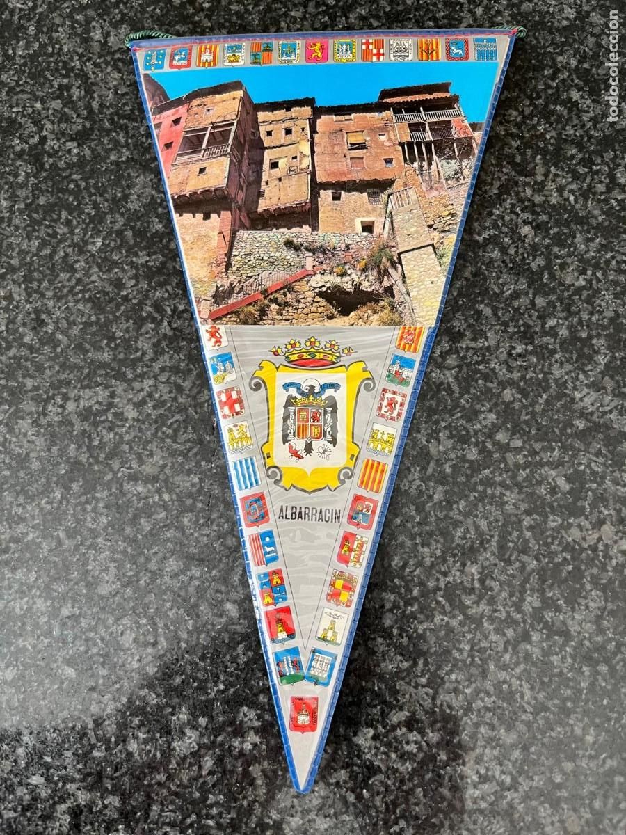 Banderines de colecci&oacute;n: bander&iacute;n Albarracion Teruel a&ntilde;os 60