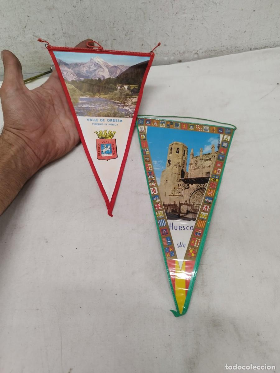 Banderines de colecci&oacute;n: Dos antiguos banderines de Huesca valle de ordesa.