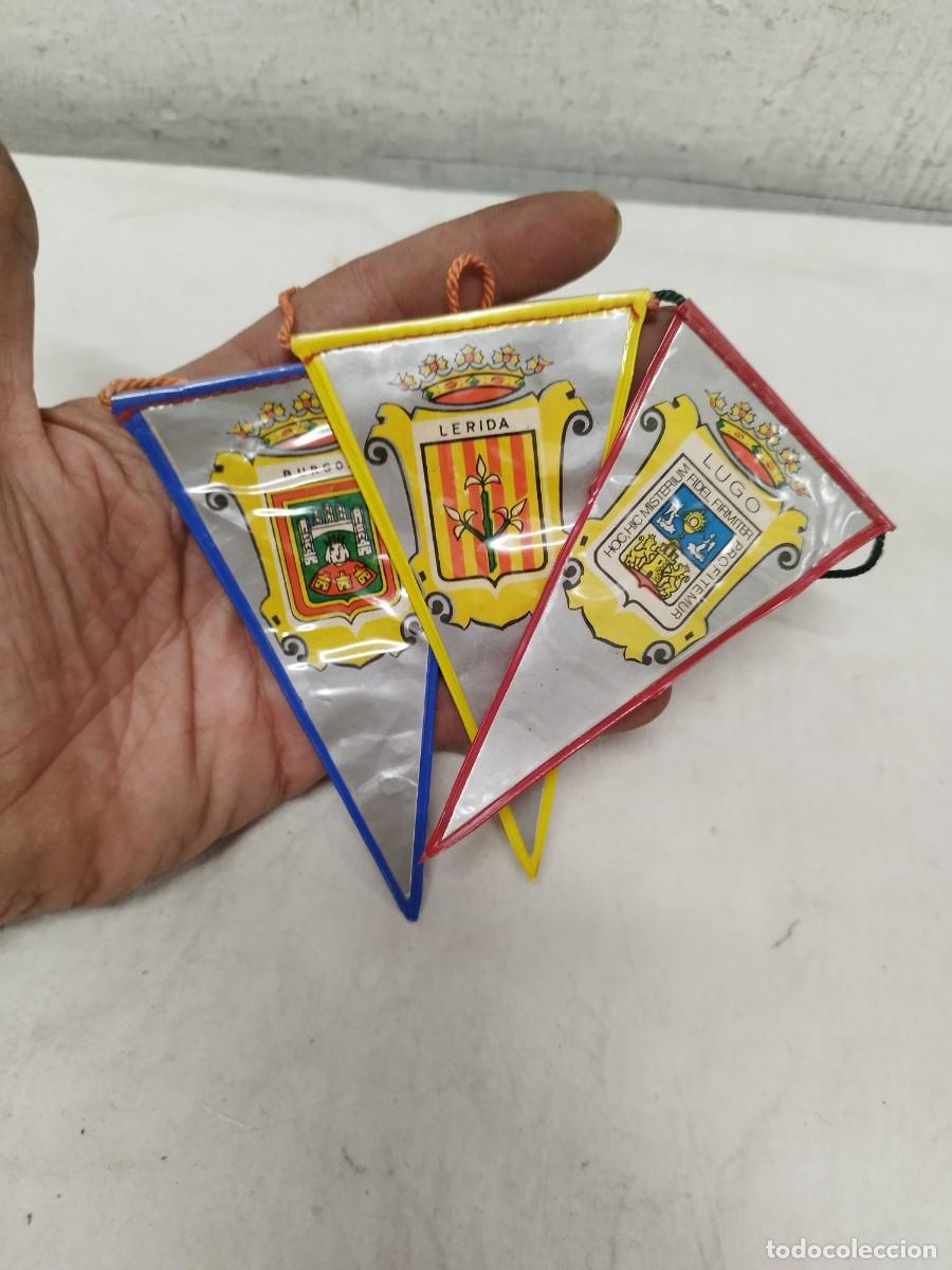 Banderines de colecci&oacute;n: Coleccion de 3 peque&ntilde;os banderines de Burgos, Lerida y Lugo.