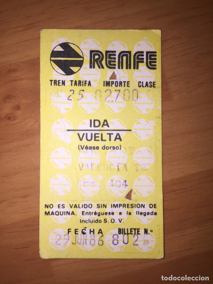 Coleccionismo Billetes de transporte: Billete de tren // Madrid Atocha - Valencia T&eacute;rmino y vuelta (firmada) // Hugin // Renfe // 1986