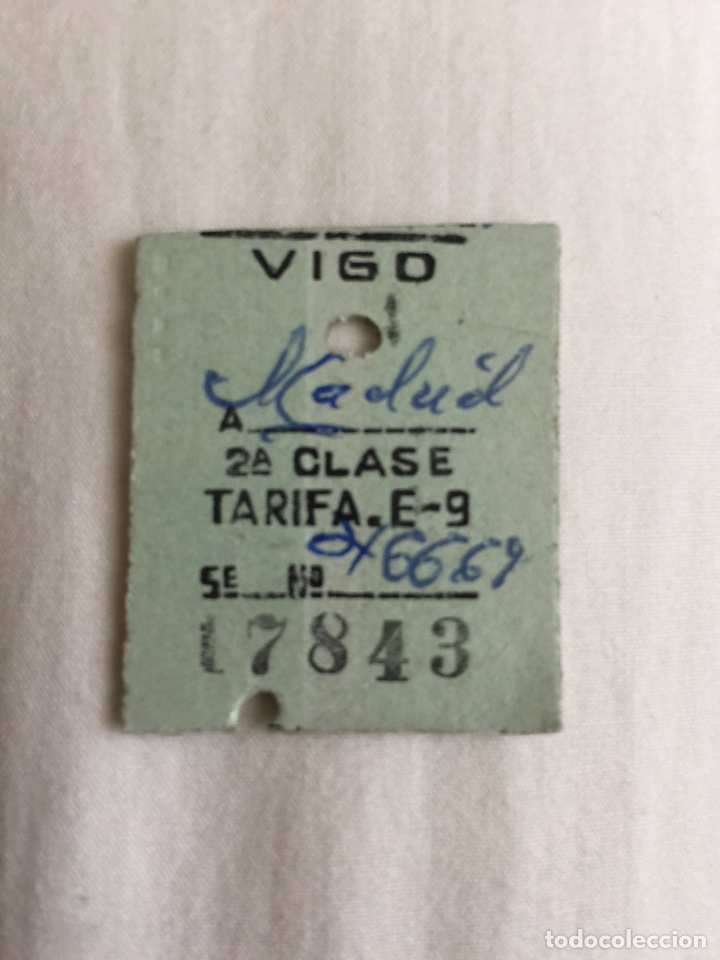Collectables Transport Tickets: Billete // Vigo - Madrid Pr&iacute;ncipe P&iacute;o // 2&ordf; clase // 1947