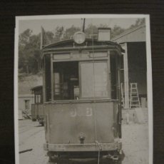 Coleccionismo Billetes de transporte: TRANVIA-SERIE 860·889-AÑO 1943-TALLERES SARRIA-FOTOGRAFIA-VER FOTOS-(V-17.780). Lote 180398223