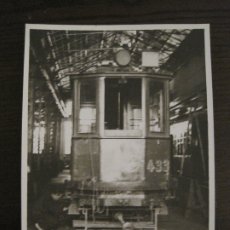 Coleccionismo Billetes de transporte: TRANVIA-SERIE 433-AÑO 1934-TALLERES SARRIA-FOTOGRAFIA-VER FOTOS-(V-17.783). Lote 180398550