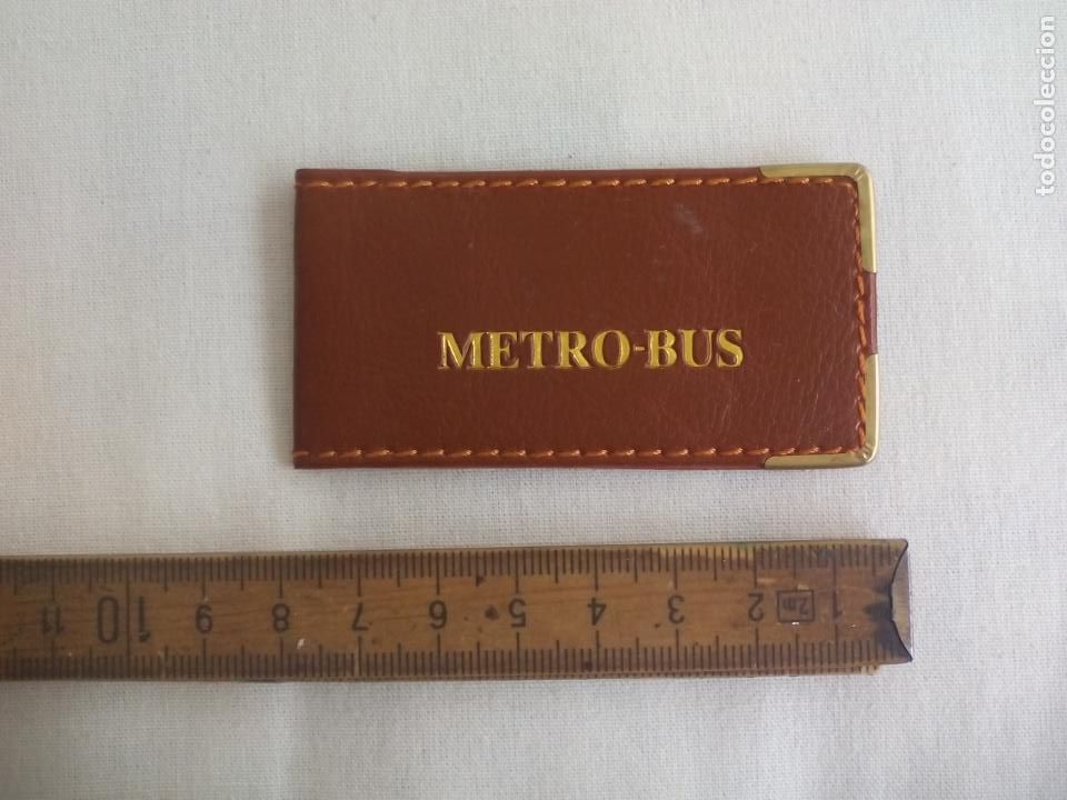 Collectionnisme Billets de transport: Tarjetero para tickets o billetes de metro,autobus o metro-bus.