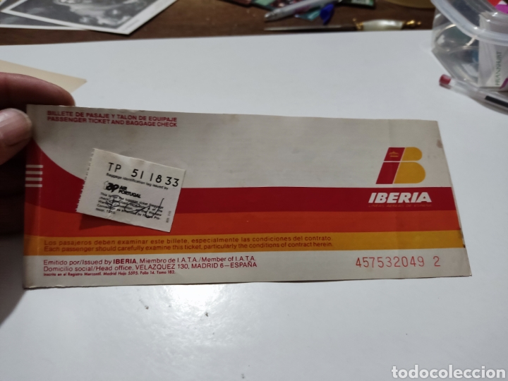 Coleccionismo Billetes de transporte: Billete de pasaje y tal&oacute;n de equipaje Iberia avicon publicidad banco exterior de Espa&ntilde;a