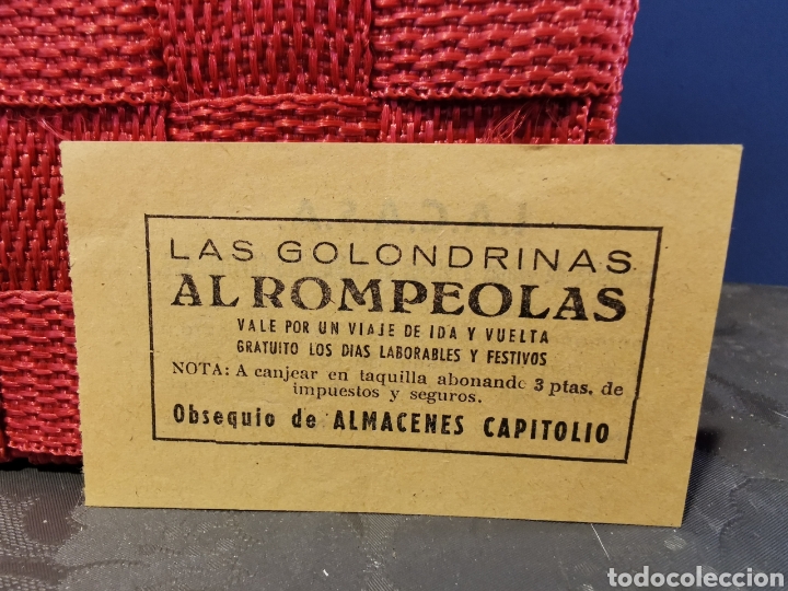 Coleccionismo Billetes de transporte: 7 Billetes transporte las golondrinas al rompeolas. Obsequio de almacenes capitolio. Barcelona