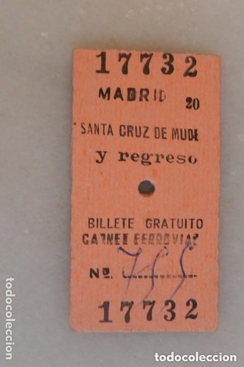 Sammeln von Fahrkarten: BILLETE TREN MADRID-SANTA CRUZ MUDELA. BILLETE GRATUITO CARNET FERROVIARIO