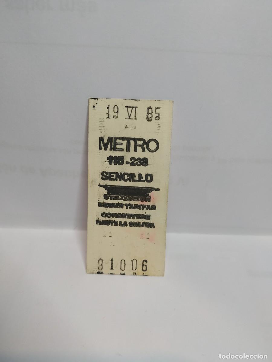 Collectables Transport Tickets: Billetes metro Madrid. Sencillo. A&ntilde;o 1982, 85 y 87
