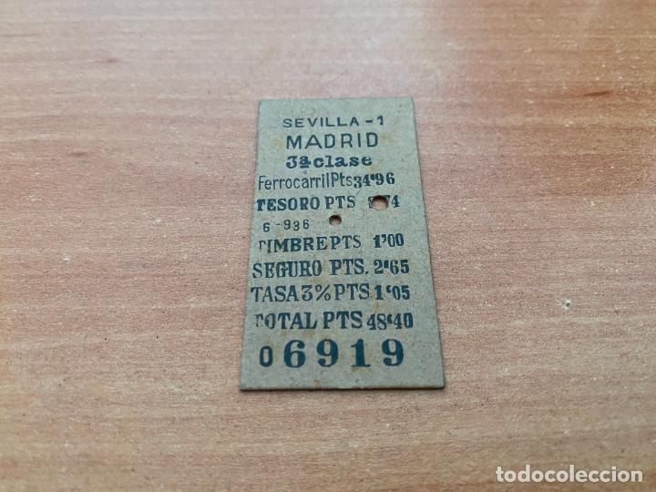Collectables Transport Tickets: BILLETE FERROCARRIL 3&ordf; CLASE SEVILLA MADRID 1939 (COB216)