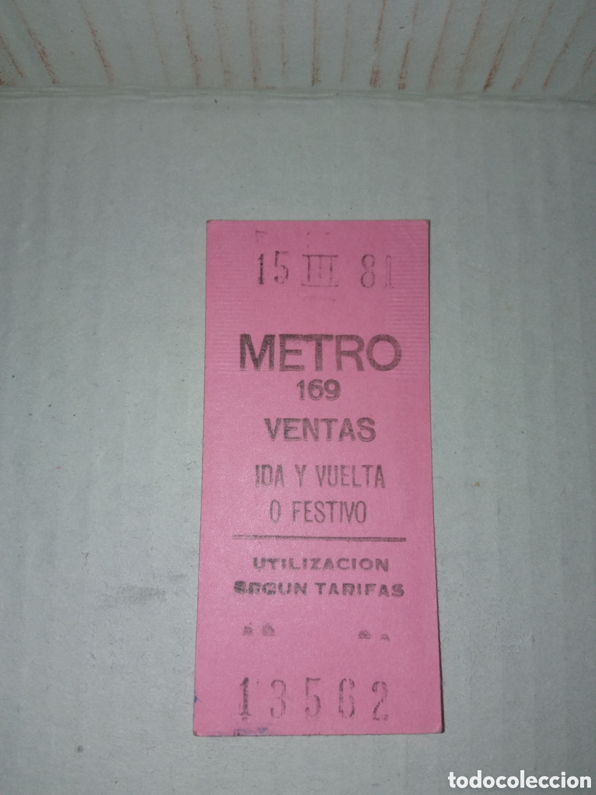 Collectionnisme Billets de transport: Billete metro Madrid color rosa ida y vuelta parada Ventas 169