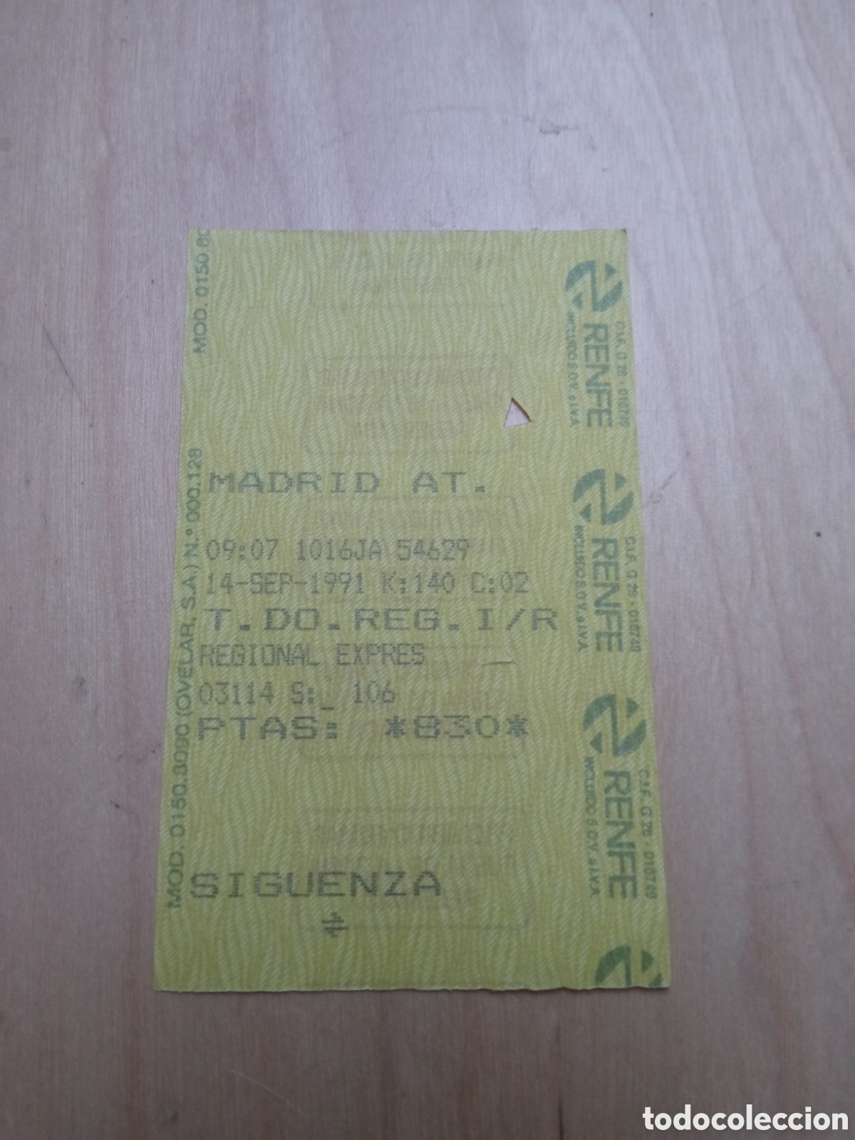 Coleccionismo Billetes de transporte: Billete Renfe cercan&iacute;as Madrid Atocha/ Sig&uuml;enza. 14 septiembre 1991