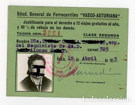 Collectionnisme Billets de transport: FERROCARRILES VASCO-ASTURIANA. DERECHO a 12 viajes. Esposa de MAQUINISTA DE 2&ordf;. 1955. OVIEDO