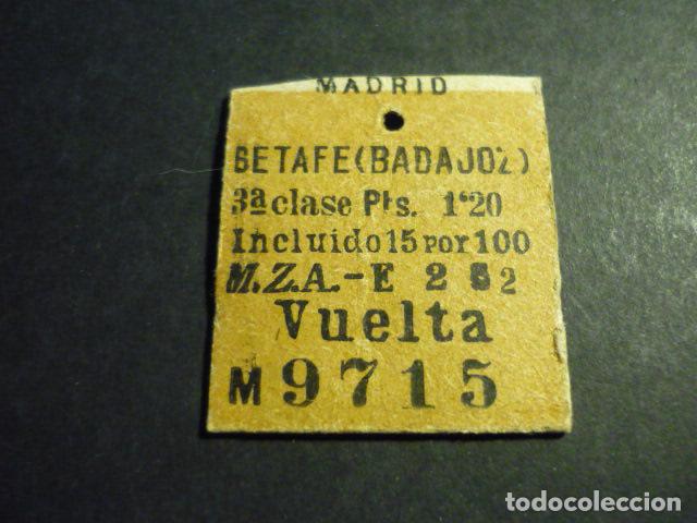 Coleccionismo billetes de transporte: BILLETE DE TREN MADRID GETAFE (BADAJOZ) 3&ordf; CLASE M.Z.A. E VUELTA 1927