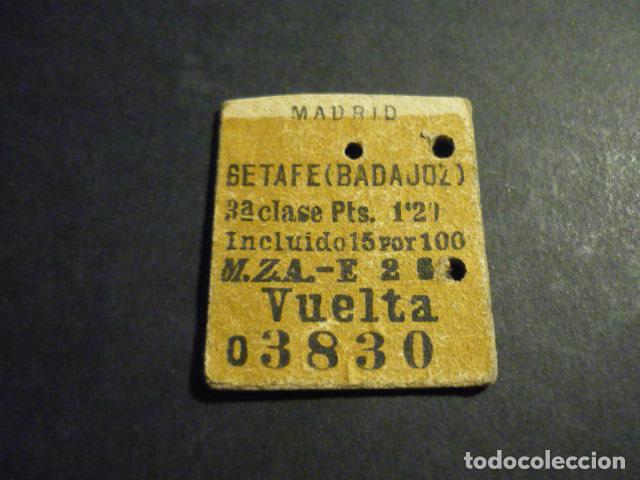 Coleccionismo billetes de transporte: BILLETE DE TREN MADRID GETAFE (BADAJOZ) 3&ordf; CLASE M.Z.A. E VUELTA 1927