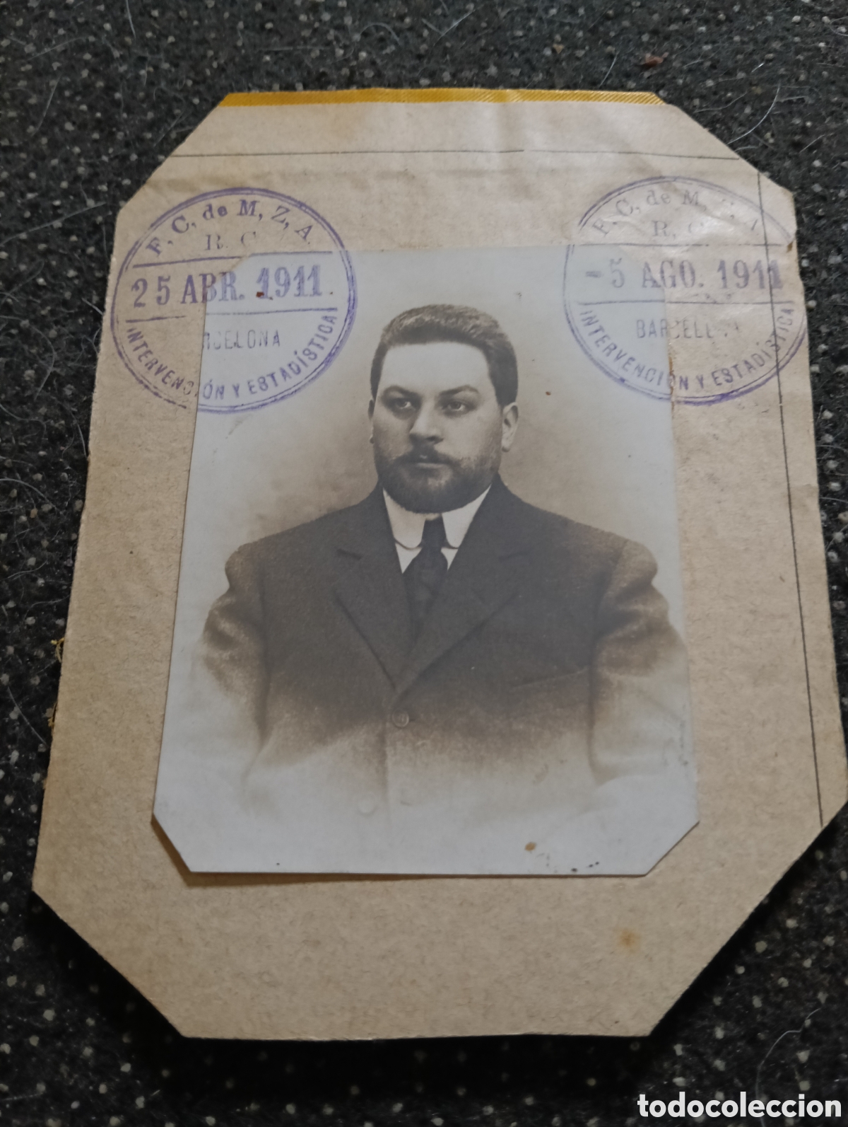 Coleccionismo billetes de transporte: Billete kilom&eacute;trico de primera clase (serie A), un antiguo talonario de ferrocarril utilizado en Esp