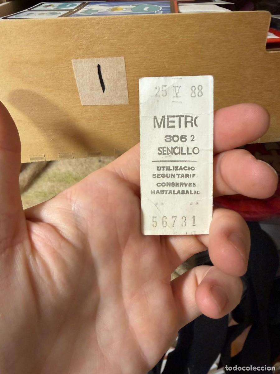 Coleccionismo billetes de transporte: (I) billete de metro sencillo , comprado en servicio caja postal correos (reverso)