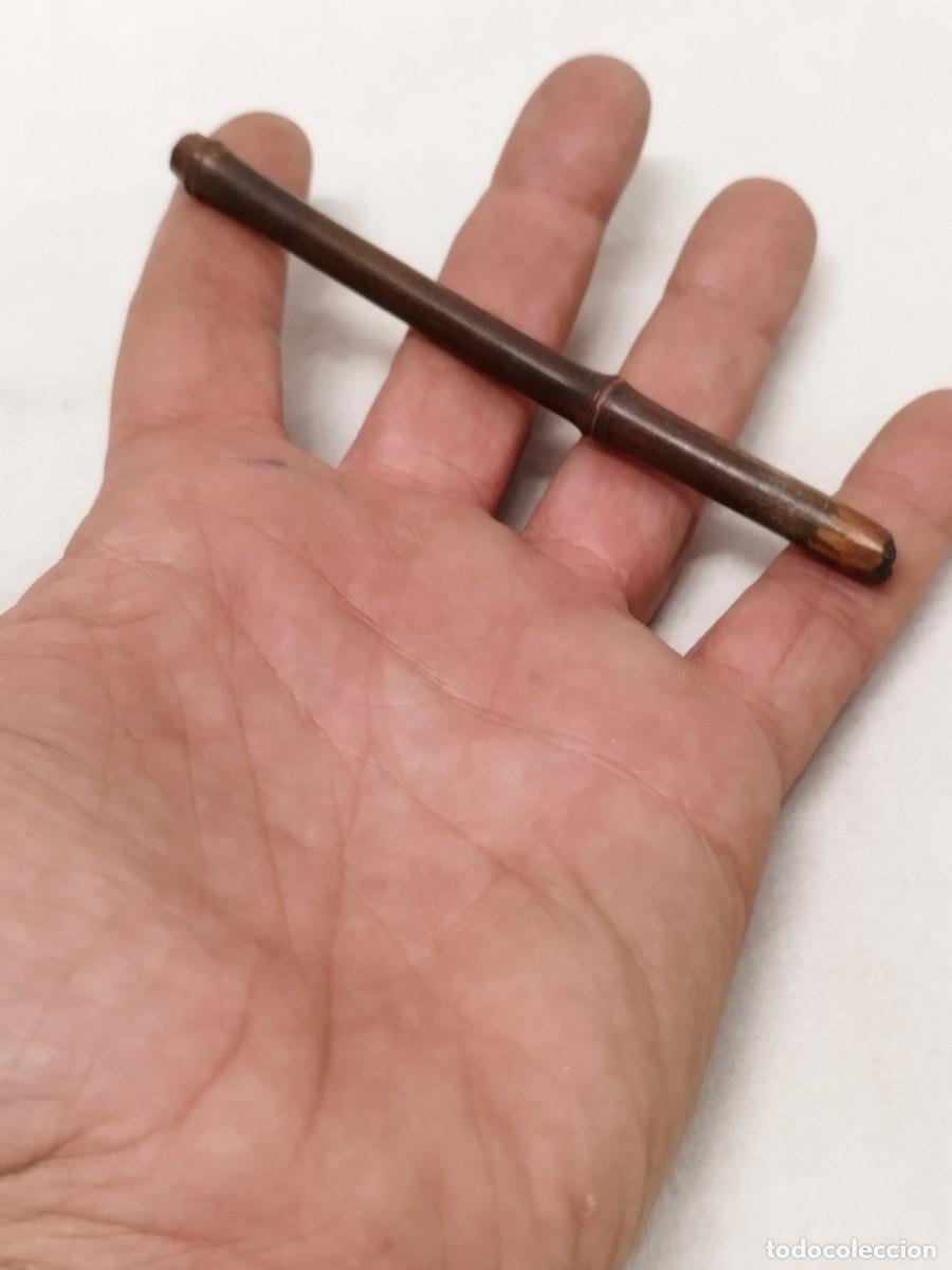 Boquillas de colecci&oacute;n: Antigua boquilla de bamb&uacute; para fumar.