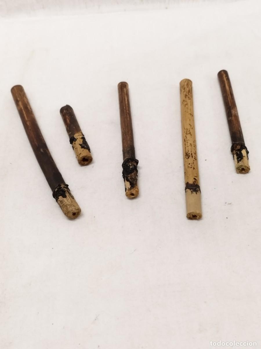 Fume-cigarettes de collection: Lote de 5 boquillas de pipa de fumar de bamb&uacute;.