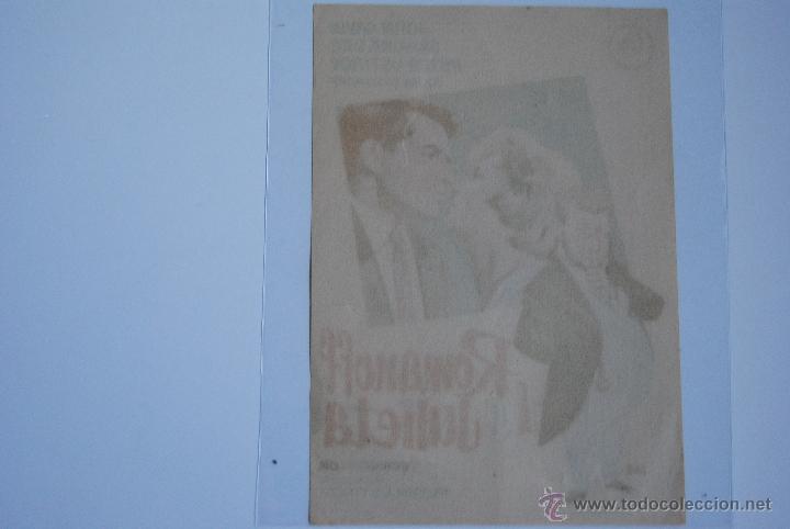 Coleccionismo de carteles: PROGRAMA DE CINE ROMANOFF Y JULIETA - Foto 2