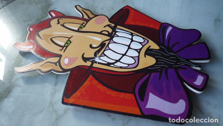 Coleccionismo de carteles: PROGRAMA *CARNAVAL 1992 LLORET DE MAR* Cartel Careta Dimoni Demonio. Cuento troquelado &iexcl;&Uacute;nico en TC!