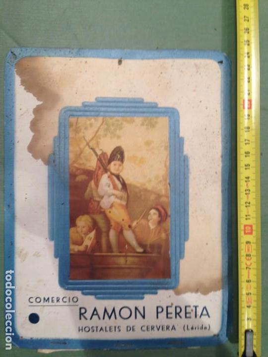 Coleccionismo de carteles: HOSTALETS DE CERVERA - LERIDA - ANTIGUA PLACA PUBLICITARIA EN CART&Oacute;N- COMERCIO RAM&Oacute;N PERETA