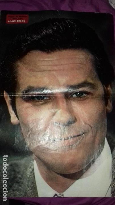 Coleccionismo de carteles: antiguo poster alain delon de revista semana a&ntilde;os 70