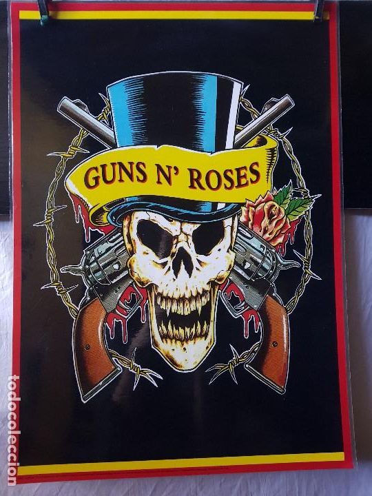 Coleccionismo de carteles: L&Aacute;MINA PLASTIFICADA (PLASTIFIED SHEET) GUNS N' ROSES (CALAVERA) 43CMX61CM