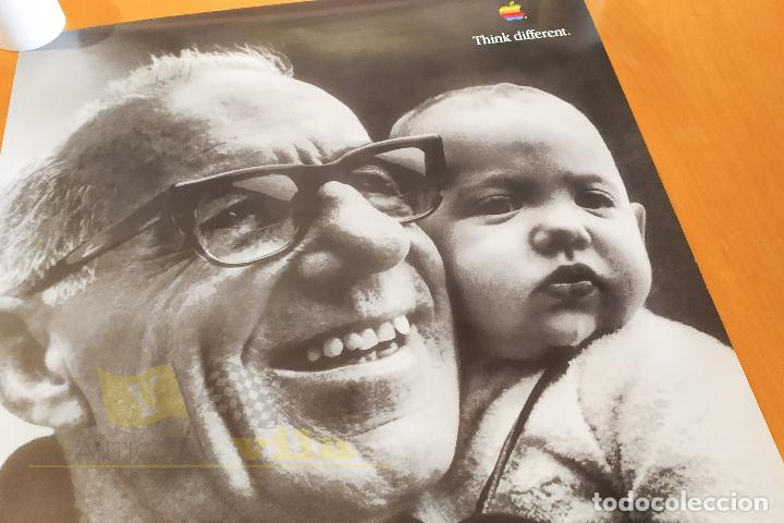 Coleccionismo de carteles: Poster de APPLE - Think Different - Benjamin Spock - 1997 - 50x70 - Foto 3