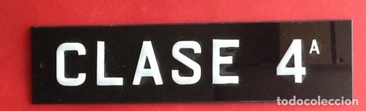 Sammeln von Plakaten: LETRERO-CARTELITO. DE UN COLEGIO A&Ntilde;OS 60 - CLASE -ENVIO INCLUIDO.