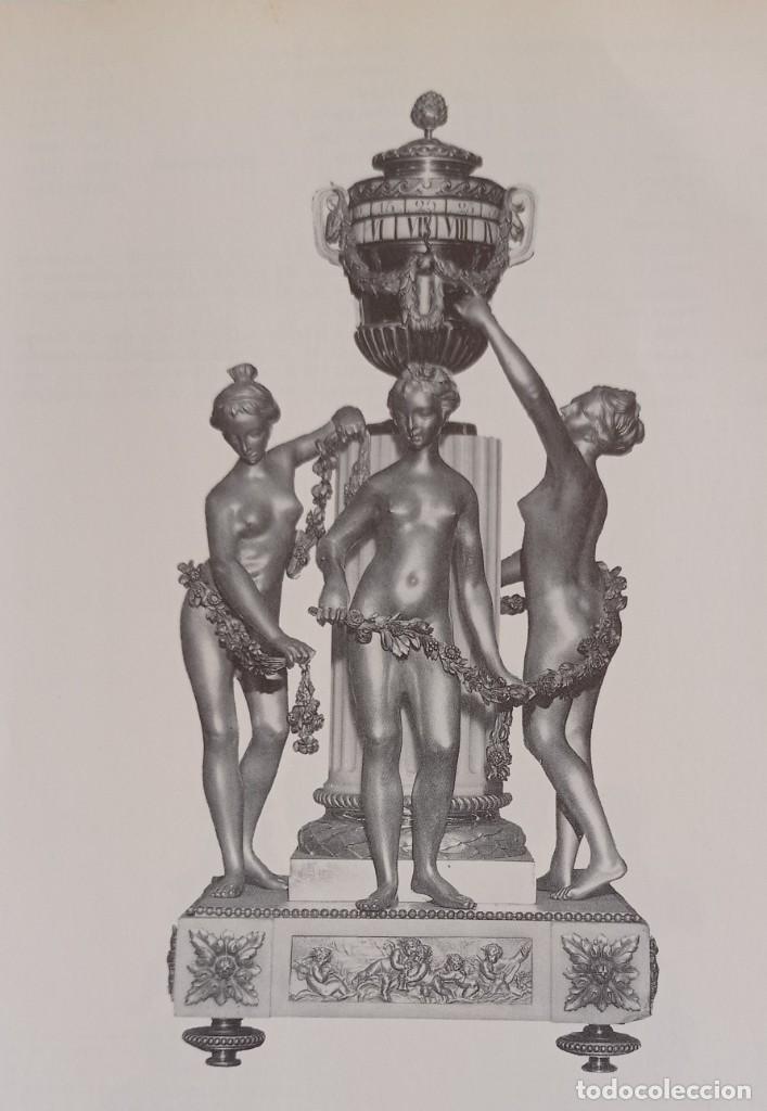 Poster collecting: PENDULO BRONCE DORADO MARMOL CENTRO MESA-SOBREMESA MARMOL Y CALAMINA .