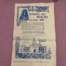Coleccionismo de carteles: CARTEL ROMERÍA DEL ROCÍO 1987 CAJA HUELVA EN TELA. Lote 388081384