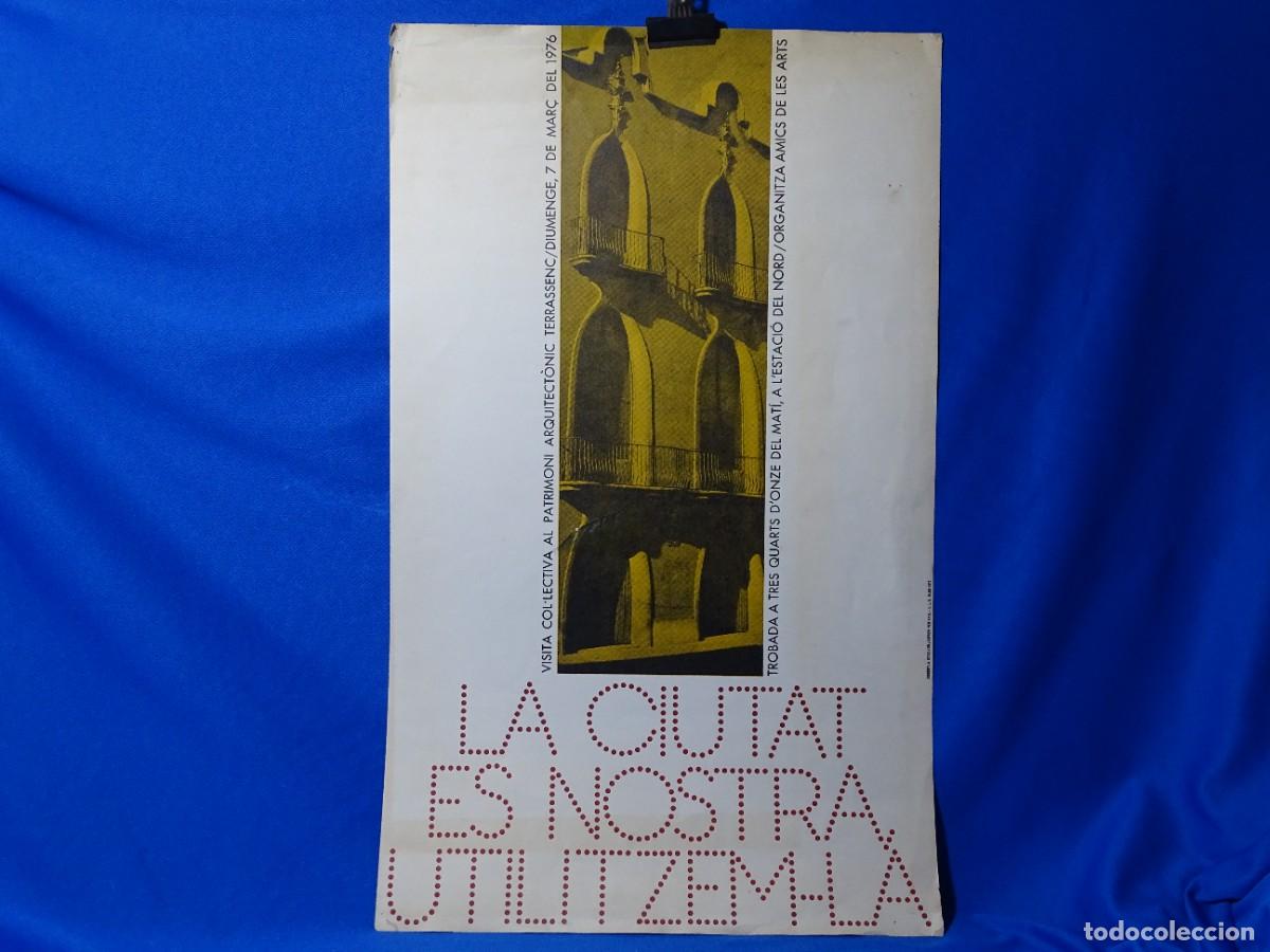 Coleccionismo de carteles: CARTEL. VISITA COL.LECTIVA AL PATRIMONIO ARQUITECT&Ograve;NIC TERRASSENC. 1976. DISSENY: A.NOVELLON.