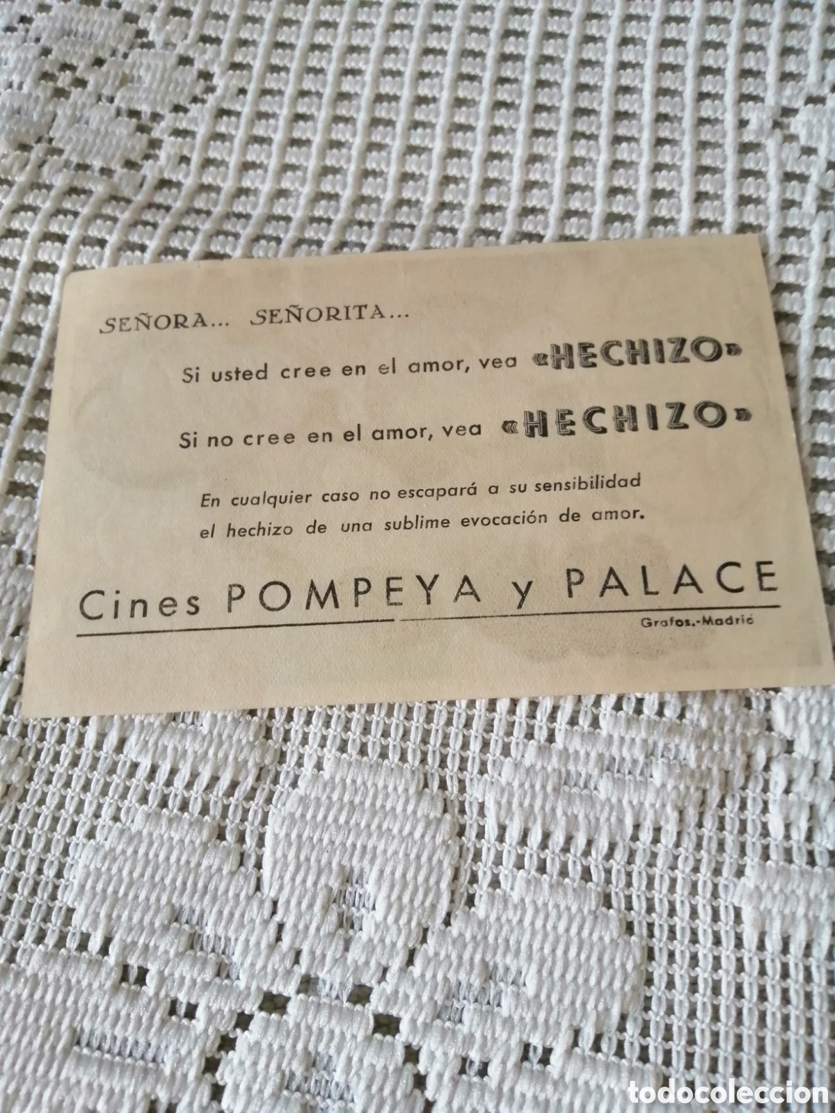 Coleccionismo de carteles: PROGRAMA DE MANO PEL&Iacute;CULA HECHIZO. DOS CINES DE MADRID - Foto 2