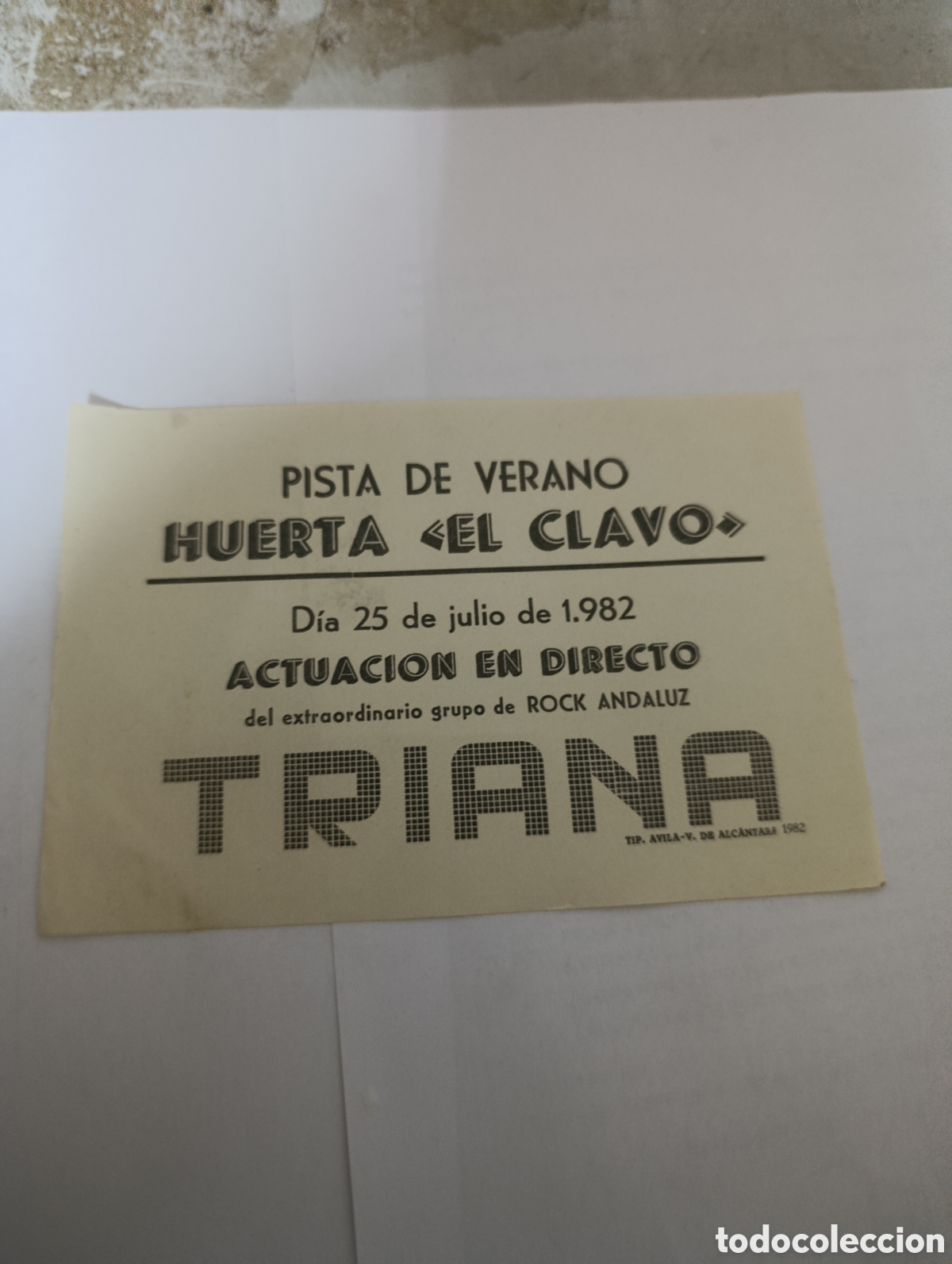 Coleccionismo de carteles: Flaller Actuacion triana 1982 valencia de Alc&aacute;ntara C&aacute;ceres