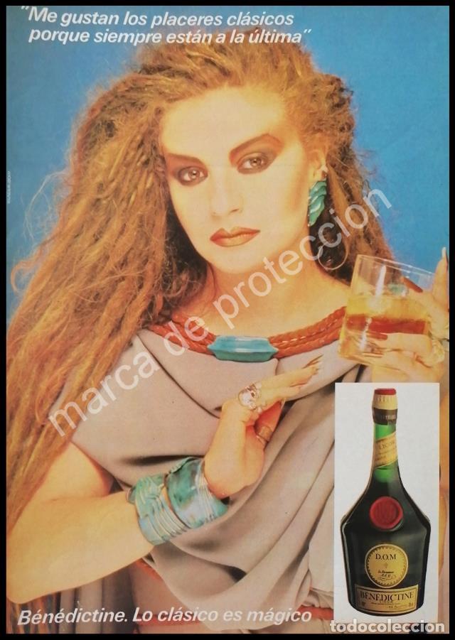 Coleccionismo de carteles: CARTEL ANTIGUO ORIGINAL DE VINOS BENEDICTINE Y LA CANTANTE ALASKA 1980s FEP