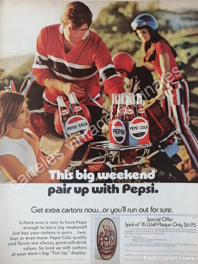 Collectionnisme d'affiches: CARTEL ANTIGUO ORIGINAL DE PEPSI 1976 PAIR UP