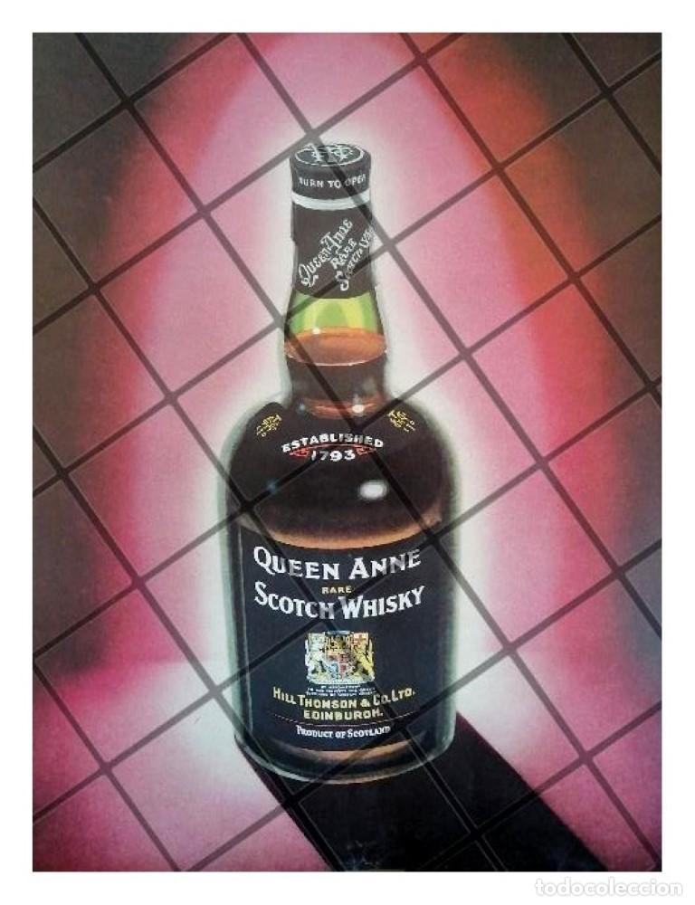 Coleccionismo de carteles: CARTEL PUBLICITARIO RETRO WHISKY QUEEN ANNE 1959