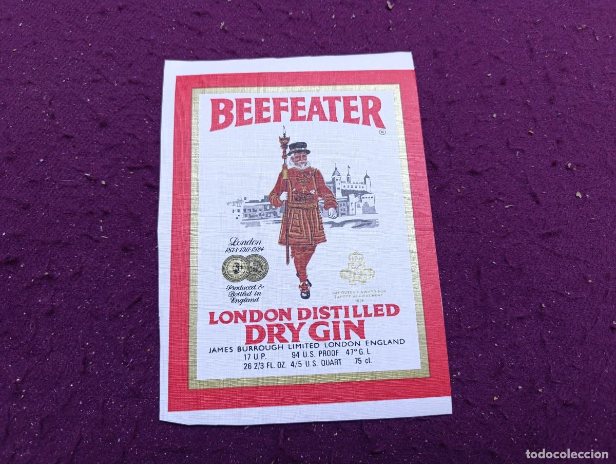 Coleccionismo de carteles: Curiosa Publicidad de Bebida, Beefeater, en papel rugoso a identificar.